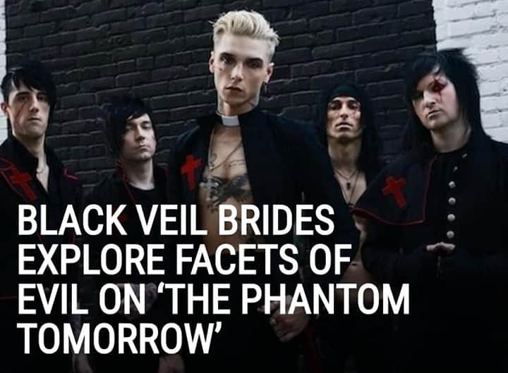 Alternative Pressさんのインスタグラム写真 - (Alternative PressInstagram)「INTERVIEW: @blackveilbrides' leader @andyblack reveals the dark philosophies coloring the band's next epic LP, 'The Phantom Tomorrow'⁠ LINK IN BIO⁠ .⁠ .⁠ .⁠ #blackveilbrides #bvb #bvbarmy #andyblack #andybiersack #thephantomtomorrow #altpress #alternativepress」11月22日 0時02分 - altpress