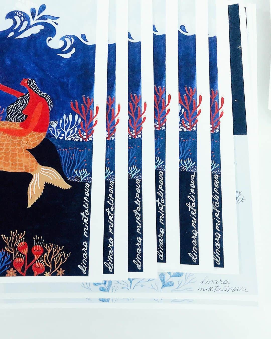 Dinara Mirtalipovaのインスタグラム：「I’m spending my Saturday signing new giclee art prints that soon be added to my little shop, as well as @taprootmag. For my art prints I’m always using the Giclee printing method, it’s a pigment based printing, it lasts longer, it’s fade resistant and yes it’s more expensive.  Here’s the main difference - there are basically two types of inks: dye based and pigment based. Dye based prints are more liquid in their consistency, they are prone to fading as those inks are made cheaper. Magazines, books and other mass production publications use them often, that’s how it’s possible to achieve cheaper prices. Pigment based prints are more durable and resistant to fading as it’s basically solid particles sprayed onto paper. If you look at the prints through a magnifying glass you can easily see this difference - Giclee prints would be all solid color (just like a silkscreen, or a painting), while digital prints will show the cmyk pixels.」