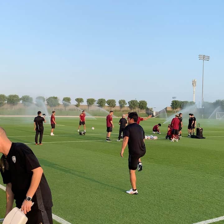 のインスタグラム：「1日目🇶🇦®️ #acl #asiachampionsleague #ヴィッセル神戸 #visselkobe #カタール #ドーハ」