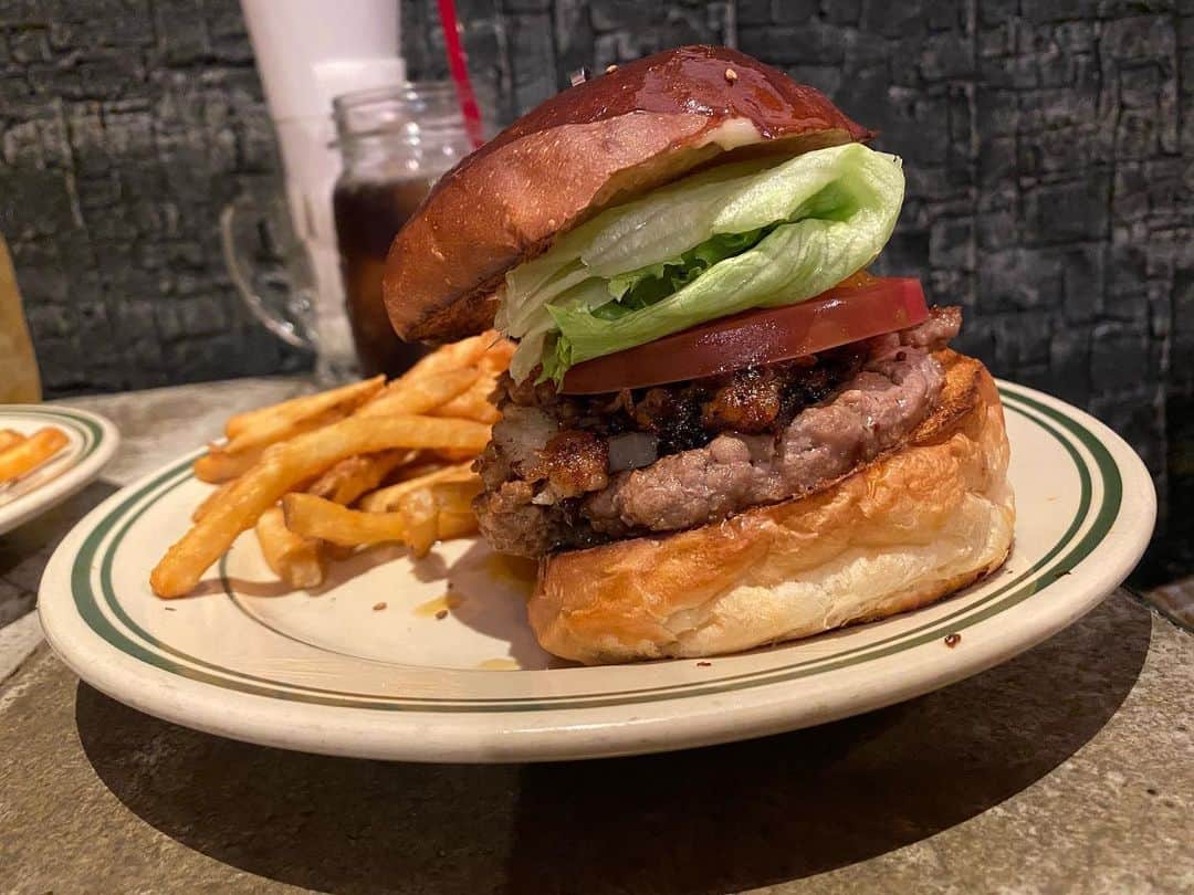 樋口大喜のグルメインスタ