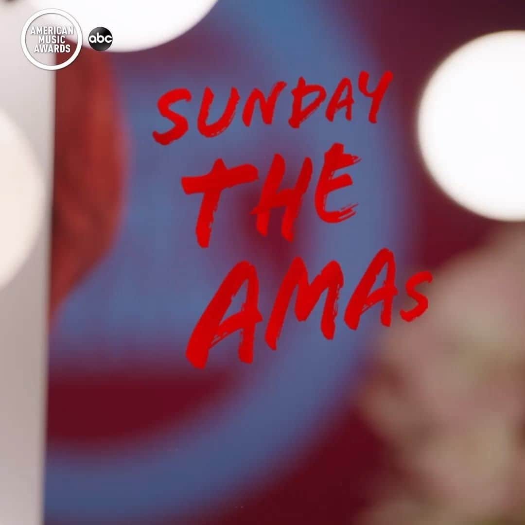 アメリカン・ブロードキャスティング・カンパニーのインスタグラム：「Tomorrow at 8|7c, the #AMAs bring you music's🎶 biggest names🚨LIVE🚨 on ABC!」