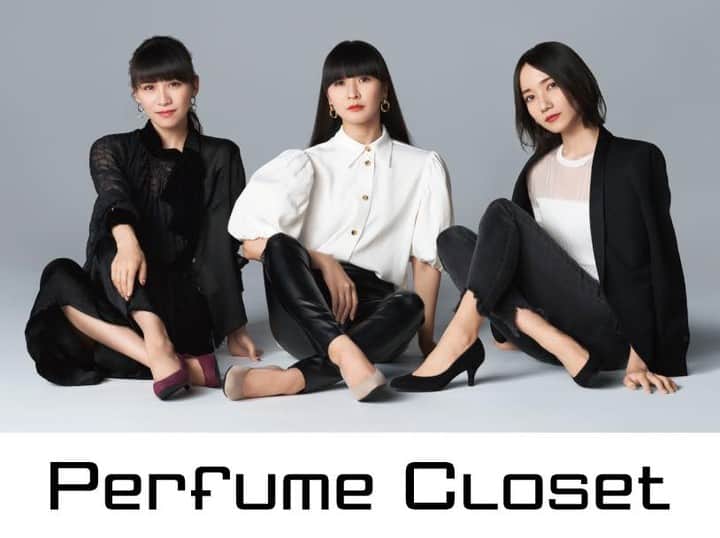ISETAN PARK netさんのインスタグラム写真 - (ISETAN PARK netInstagram)「〈Perfume Closet〉ダンスヒールパンプスNEWモデルも登場 ～オンラインとショップイベント同時開催！～  〈Perfume Closet〉は、Perfumeの楽曲を通して皆さんと繋がれる洋服を創りたいという発案のもとスタートしたプロジェクト。  第5弾となる今回はPerfumeダンスヒールのNEWモデルのほか、Pドット柄グッズやメンバーの希望でオリジナル調合した香水など、3人のアイディアを取り入れた商品を幅広くラインナップしています。 また会場ではファン憧れの衣装展示も✨  メジャーデビュー15周年、結成20周年というアニバーサリーイヤーを迎えたPerfumeの新作アイテムをぜひチェックして。  〈Perfume Closet〉POPUP SHOP ■開催中～12月1日(火) ■本館2階 婦人靴/プロモーション 〈Perfume Closet〉の商品は三越伊勢丹オンラインストアでもお求めいただけます。 ■開催中～ 12月1日(火)午後11時59分  本イベント情報は @isetan_shinjuku 「POP UP」またはこちら▼ https://www.mistore.jp/shopping/feature/shoes_f1/perfume_closet_w.html  @prfm_official @isetanshoes #Perfume #PerfumeCloset #prfm_official #prfm #prfmgram #isetan #isetanshinjuku  #パフューム #パフュームクローゼット #ダンスヒールパンプス #Pドット #パフュームオブパフューム #イセタン #伊勢丹 #伊勢丹新宿 #伊勢丹新宿店 #三越伊勢丹オンラインストア」11月21日 17時00分 - isetan_shinjuku