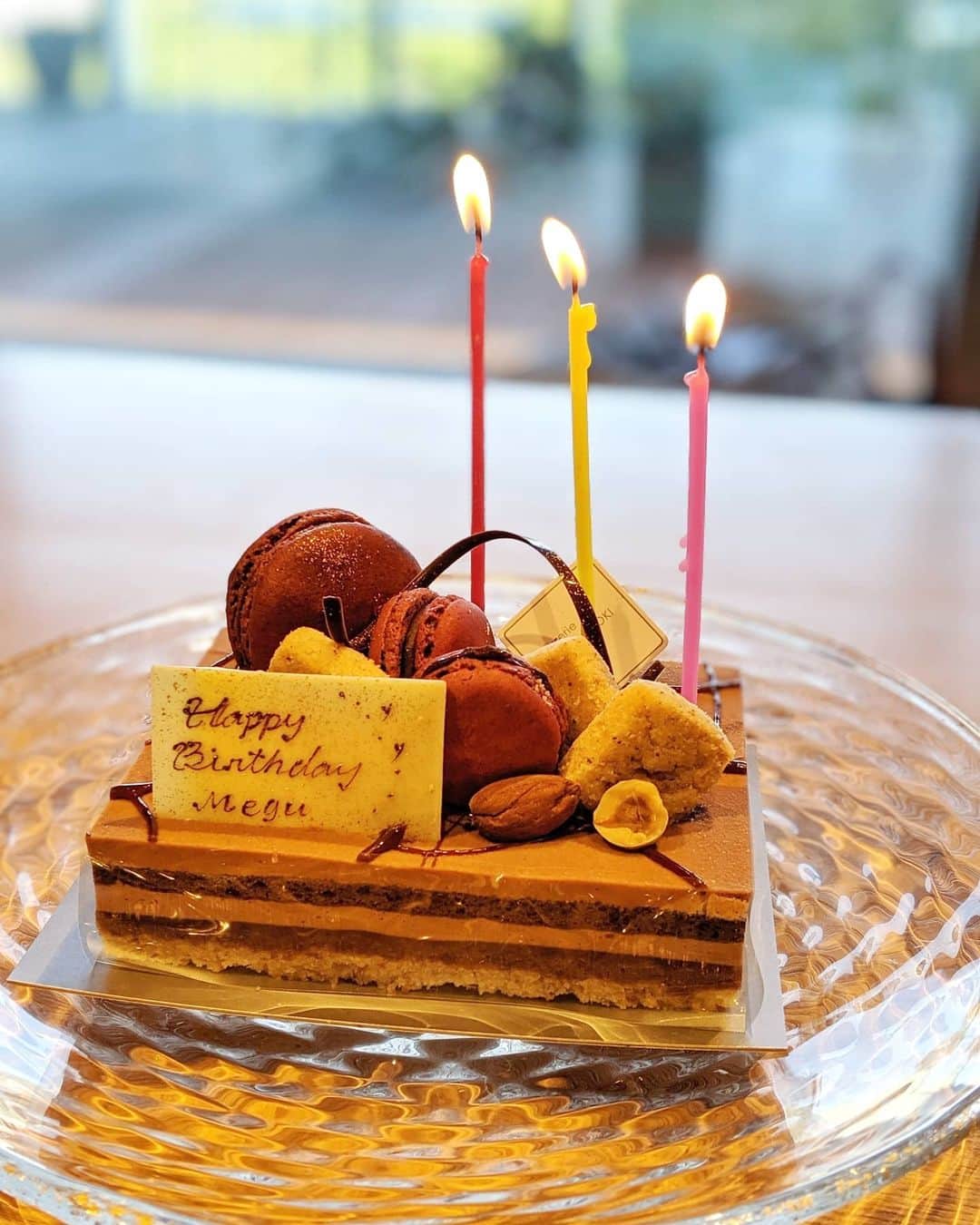 三喜本惠美さんのインスタグラム写真 - (三喜本惠美Instagram)「・ 来月ですが早めの43歳のお祝いをしてもらいました🎂 気の置けない友人との楽しい時間✨ 皆色々あるけど頑張ってる👍 欲しかったKartellの食器💕テラスで使うの楽しみ😘 #ありがとう#43歳誕生日」11月21日 17時08分 - megumi_mikimoto