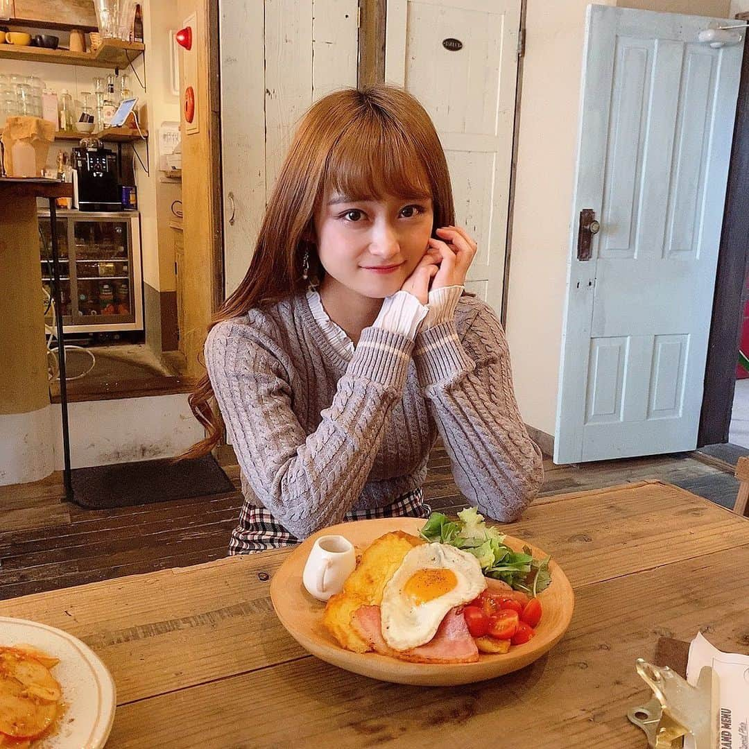 奈良怜那さんのインスタグラム写真 - (奈良怜那Instagram)「ごはんフレンチトースト食べたよ🍞  #カフェ#아이돌#일상#데일리#ootd#오오티디#카페#시부야카페#계란후라이#フレンチトースト#神泉#cafe#shibuyacafe#渋谷カフェ#神泉カフェ#좋아요#카페스타그램#맛집#팔로우미#휴일#idol」11月21日 19時19分 - narareina_111