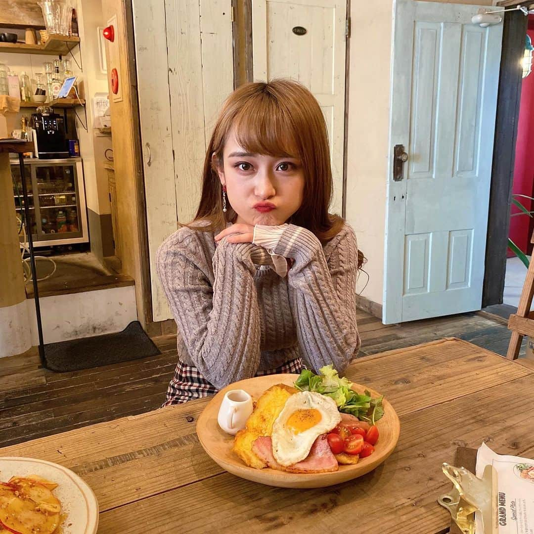 奈良怜那のインスタグラム：「ごはんフレンチトースト食べたよ🍞  #カフェ#아이돌#일상#데일리#ootd#오오티디#카페#시부야카페#계란후라이#フレンチトースト#神泉#cafe#shibuyacafe#渋谷カフェ#神泉カフェ#좋아요#카페스타그램#맛집#팔로우미#휴일#idol」