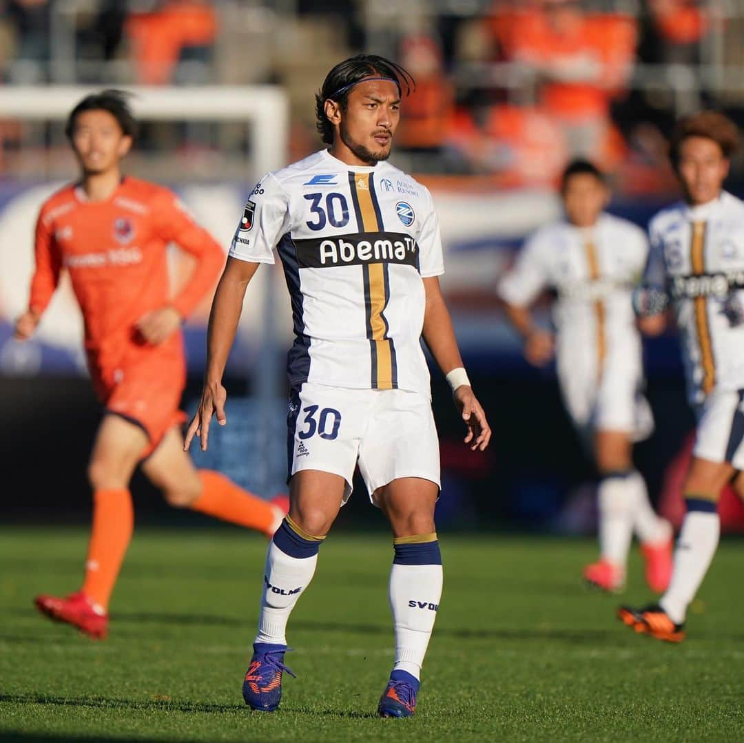 FC町田ゼルビアさんのインスタグラム写真 - (FC町田ゼルビアInstagram)「フォトギャラリー📸⚽️ ﻿ △ 町田 0 - 0 大宮 ﻿ #深津康太 #福井光輝 #中島裕希 #佐野海舟 #小田逸稀  #髙江麗央 #井上裕大 #平戸太貴 #岡田優希 #マソビッチ  #FC町田ゼルビア #zelvia #Jリーグ #サッカー #スポーツ #soccer #football #JLeague #町田﻿ #NACK5スタジアム大宮」11月21日 20時22分 - fcmachidazelvia