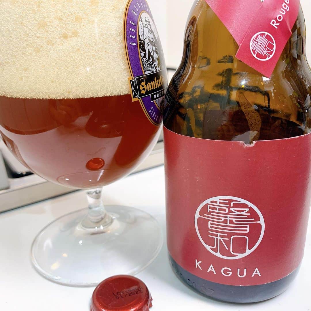 北川尚弥のインスタグラム：「かんぱーい🍺 今日はKAGUA ルージュ。 泡立ちと色に驚き。 すごく綺麗です！！  #頑張った自分にご褒美ール #KAGUA ルージュ」