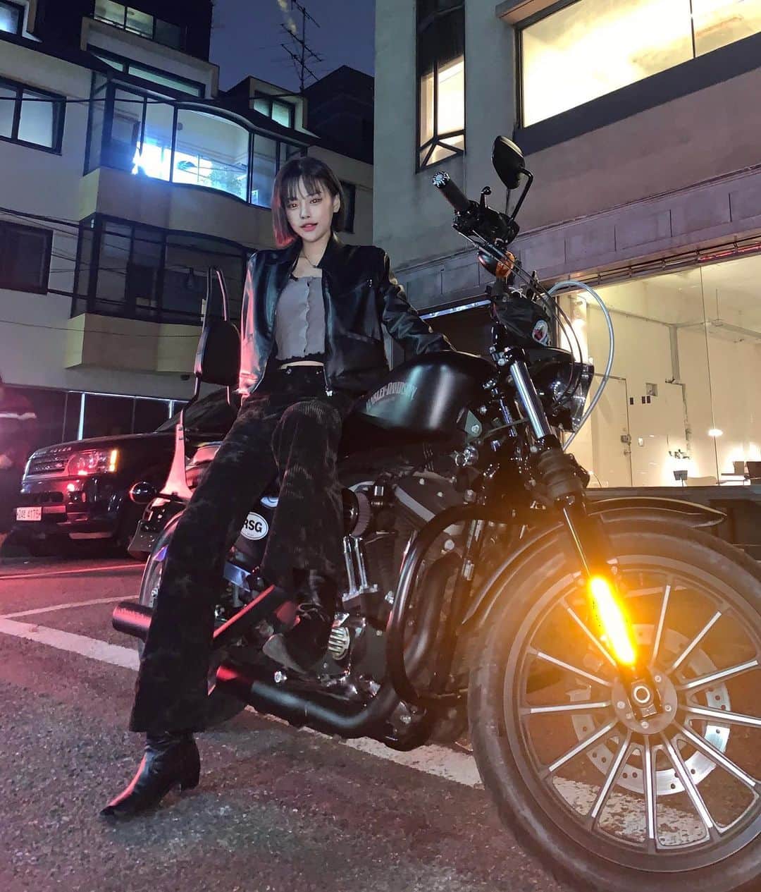 ビヤのインスタグラム：「야 타 ㅋㅎ」