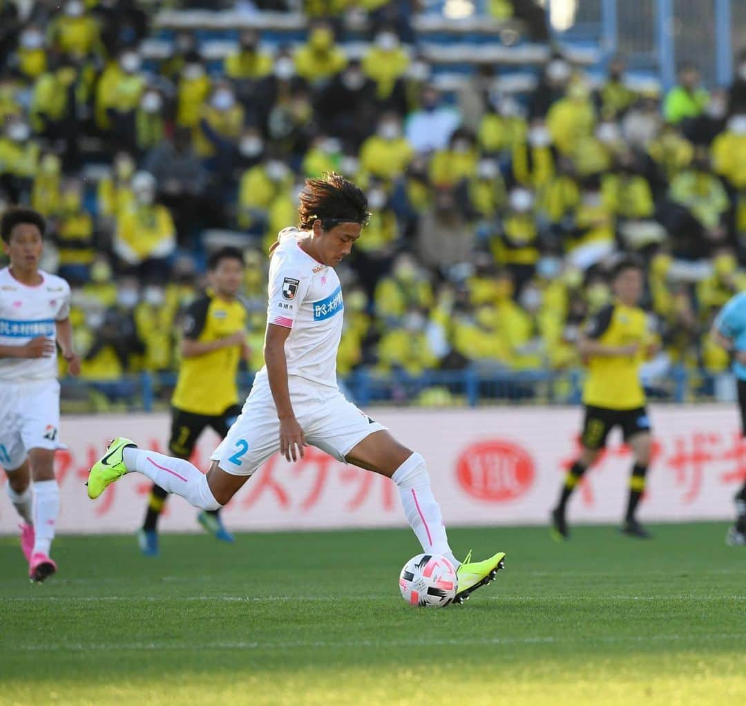 原輝綺さんのインスタグラム写真 - (原輝綺Instagram)「nice game💯⚽️👌  遠くまで足を運んでくれたサポーターの皆様 スポンサーとして支えてくれている企業様 ありがとうございました！  #サガン鳥栖 #原輝綺」11月21日 22時26分 - teruki_official0730