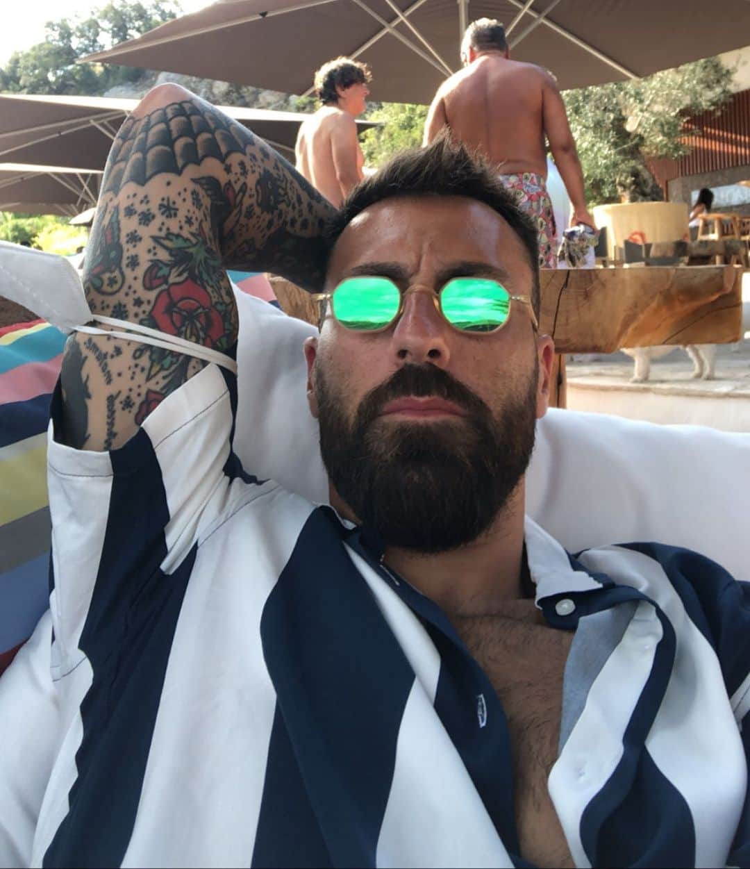 アントニオ・ルナのインスタグラム：「Bien de tranquilidad 😎」