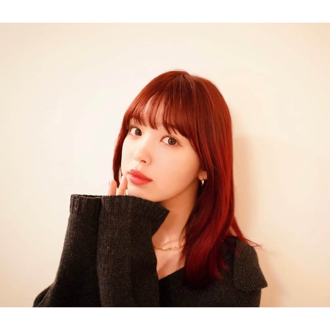 藤田ニコル（にこるん）さんのインスタグラム写真 - (藤田ニコル（にこるん）Instagram)「🍎❤️  赤髪にしました。」11月21日 22時55分 - 2525nicole2