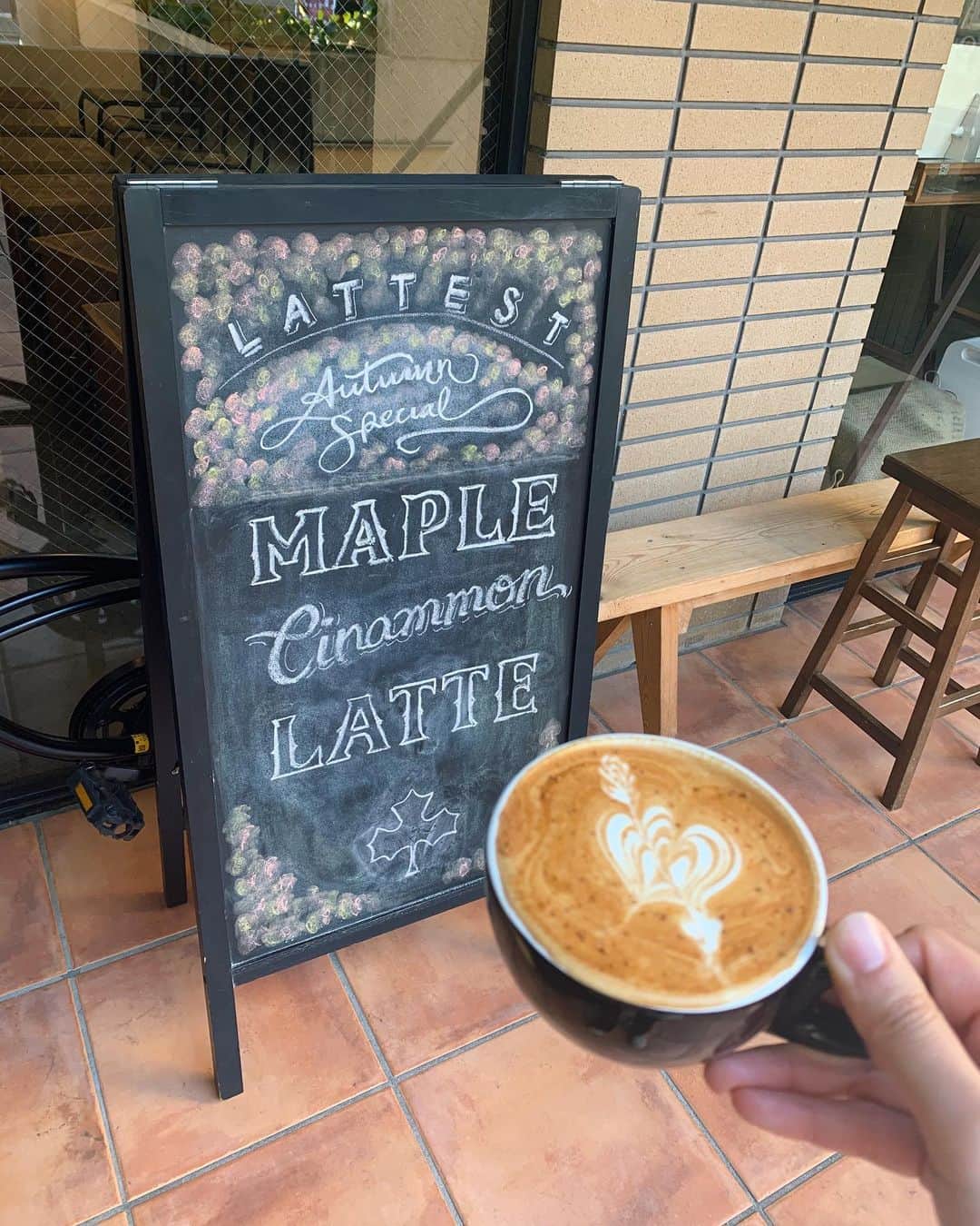 信太美月のグルメインスタ