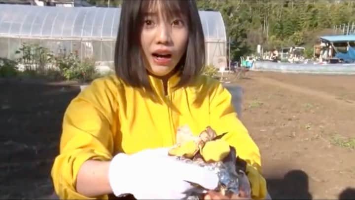 弘中綾香　ファンアカウントのインスタグラム：「「弘中美活部」 初の外ロケ(≧▽≦) 調理・実食 篇 ・ #弘中綾香 #弘中ちゃん #弘中アナ #林美桜 #弘中美活部 #弘中部長 #お願いランキング  #kawaii #kawaiigirl  #さつまいも #お芋大好き弘中ちゃん」