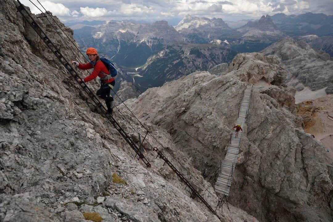 thephotosocietyさんのインスタグラム写真 - (thephotosocietyInstagram)「Photo by Robbie Shone @shonephoto  The Ivano Dibona via ferrata in the Italian Dolomites is a restored historical route. It was used by Italian troops during World War I.」11月22日 1時40分 - thephotosociety