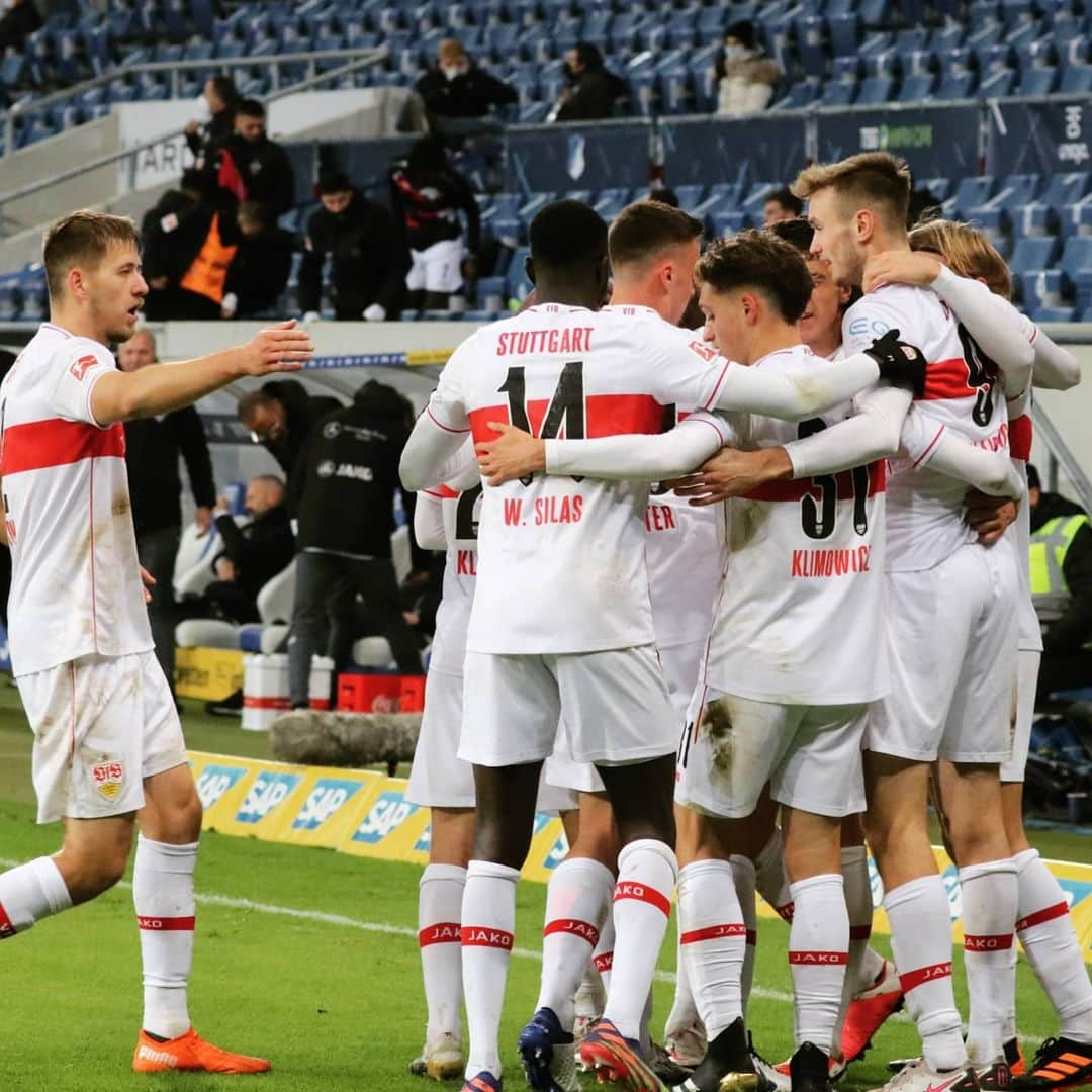 VfBシュトゥットガルトさんのインスタグラム写真 - (VfBシュトゥットガルトInstagram)「@marc_kempf trifft in der Nachspielzeit zum 3:3-Endstand! 💪💪  ---- #TSGVfB 3:3 #VfB #vfbstuttgart #vfbstuttgart1893 #niemalsaufgeben #auscannstatt #furchtlosundtreu #VfBInsta」11月22日 1時34分 - vfb