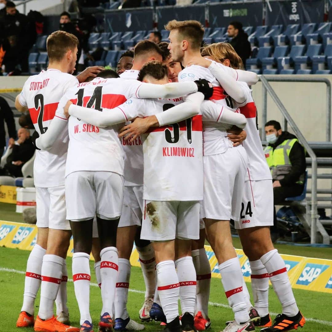 VfBシュトゥットガルトさんのインスタグラム写真 - (VfBシュトゥットガルトInstagram)「@marc_kempf trifft in der Nachspielzeit zum 3:3-Endstand! 💪💪  ---- #TSGVfB 3:3 #VfB #vfbstuttgart #vfbstuttgart1893 #niemalsaufgeben #auscannstatt #furchtlosundtreu #VfBInsta」11月22日 1時34分 - vfb