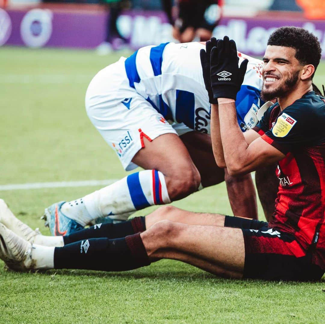 AFCボーンマスさんのインスタグラム写真 - (AFCボーンマスInstagram)「GANG 😍 What a memorable win 🙌🙌🙌 #afcb 🍒」11月22日 1時51分 - afcb