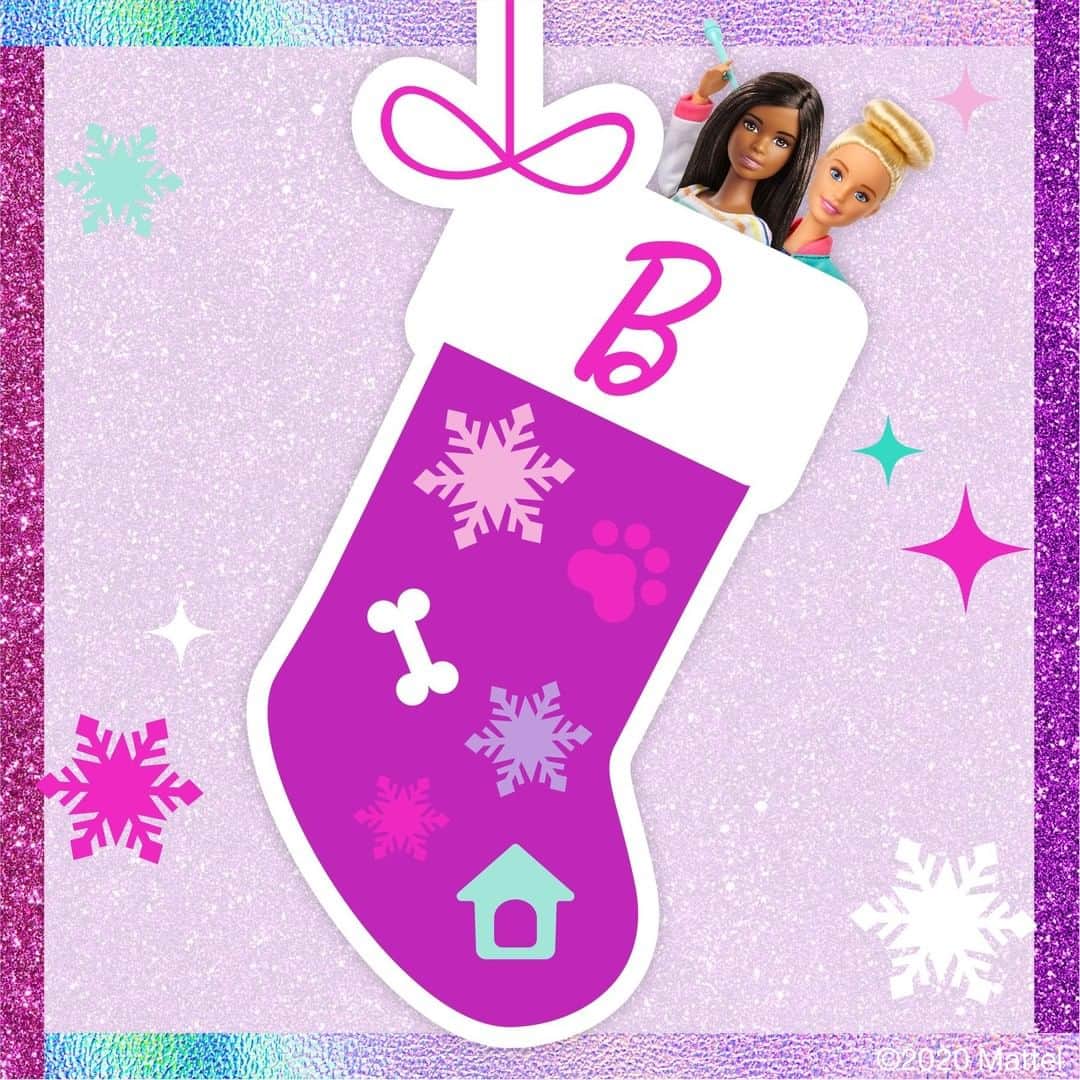 バービーのインスタグラム：「What stories will they uncover in their holiday stockings? 🎁 Tap our Stories to find the perfect #Barbie gift for every personality on your list!」