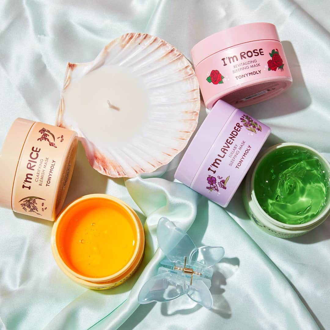 TONYMOLY USA Officialさんのインスタグラム写真 - (TONYMOLY USA OfficialInstagram)「***CLOSED GIVEAWAY ALERT!🎉 Its not quite thanksgiving yet but we are in the giving mood! 2 lucky winners will win all 5 of our masks (🌹🍯🍵🌾💜), a Seashell Candle from @bumbumvintage & an adorable butterfly clip to keep your hair back while you're masking!  -  To Enter: 🌟 Like this post⠀ 🌟 Follow @tonymoly.us_offical 🌟 Tag a friend 🌟 Post this pic on your IG stories for an additional entry -  Giveaway ends on 11/23/20 2:59 AM EST. Open to US residents only. Good luck!! #xoxoTM #TONYMOLYnMe」11月22日 2時54分 - tonymoly.us_official