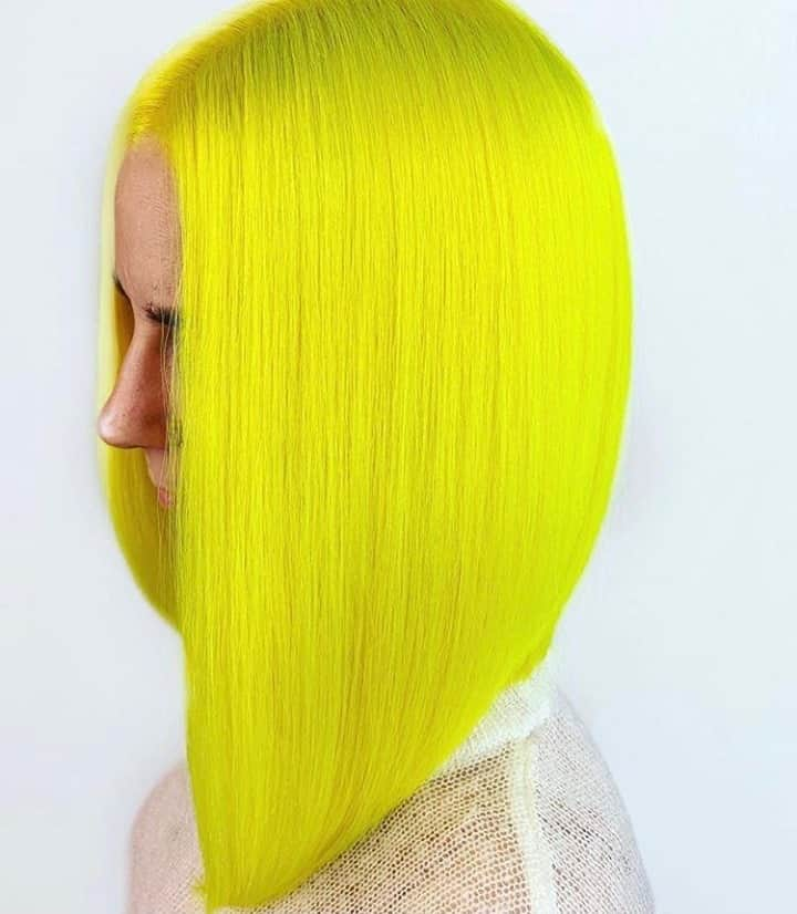 CosmoProf Beautyさんのインスタグラム写真 - (CosmoProf BeautyInstagram)「"Although I’m known for blends, a solid color is one of my favorites! It takes solid and even base to create. My clients hair had to be the brightest white to get the brightest yellow. To create this look, I used Pravana Pure Light Ultra Lightener and Pravana ChromaSilk Vivids Neon Yellow."⁣ - #CosmoProfArtisticTeam member @presleypoe ⁣ ⁣ Receive a FREE 16 oz. Pravana Pure Light Ultra Lightener with the purchase of nine 3 oz. Pravana ChromaSilk shades at Cosmo Prof⁣. SHOP Pravana via #LinkInBio⁣⁣ ⁣⁣ #repost #pravana #pravanavivids #pravanacolor #cosmoprofbeauty ⁣#licensedtocreate #neonhair #yellowhair #vivids #vividhaircolor #vividhair #vibranthair #colorfulhair」11月22日 3時00分 - cosmoprofbeauty