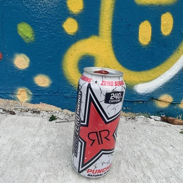 ジェイク・イラーディのインスタグラム：「Cruisin around Miami! Hyped @lot11skatepark is having there 1 year anniversary contest!😎 @rockstarenergy  #rockstarenergy」