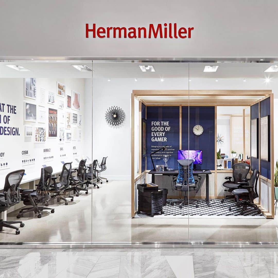 Herman Miller （ハーマンミラー）さんのインスタグラム写真 - (Herman Miller （ハーマンミラー）Instagram)「We’re on a roll! Our second retail store is now open at @hudsonyards. See for yourself why our ergonomic performance chairs are the golden standard in comfort. Or let our Performance Specialists help you find your optimal posture and fit.」11月22日 4時05分 - hermanmiller