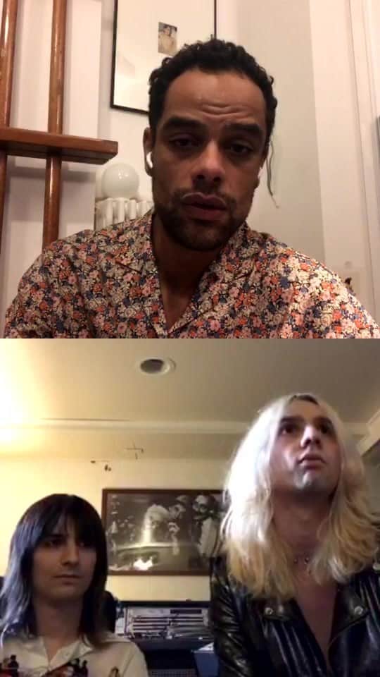 のインスタグラム：「On Gucci's Instagram Live, @thelemontwigs and @raven__smith shared their thoughts on Episode 6: ‘At The Vintage Shop’ from ‘Ouverture Of Something That Never Ended’ directed by @gus_van_sant and @alessandro_michele, and the House's new collection. Discover more about the GucciFest fashion and film festival on @gucci and through link in bio. #GucciOuverture #GucciFest #AlessandroMichele」