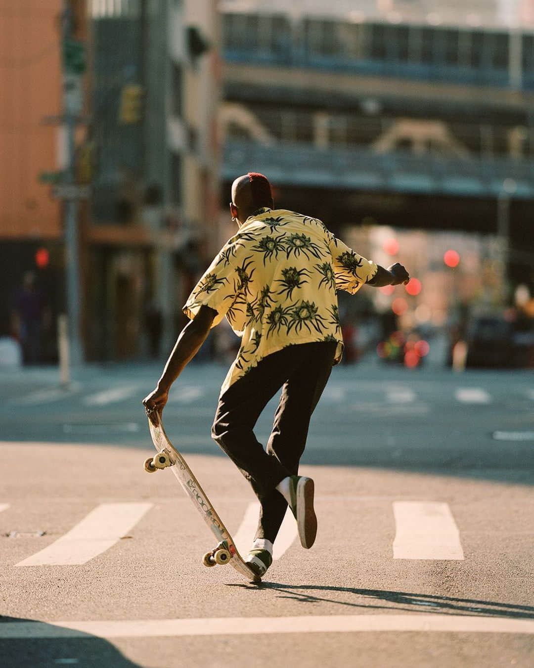 MR PORTERのインスタグラム：「Featuring palm tree-print silk shirts, leopard-print hoodies, acid-wash denim trucker jackets, black mirrored joggers and more, CELINE HOMME’s “The Dancing Kid” collection speaks to the turning-point mood of the 2020s. Browse the exclusive capsule on MR PORTER now – head to the link in our bio. @celine」