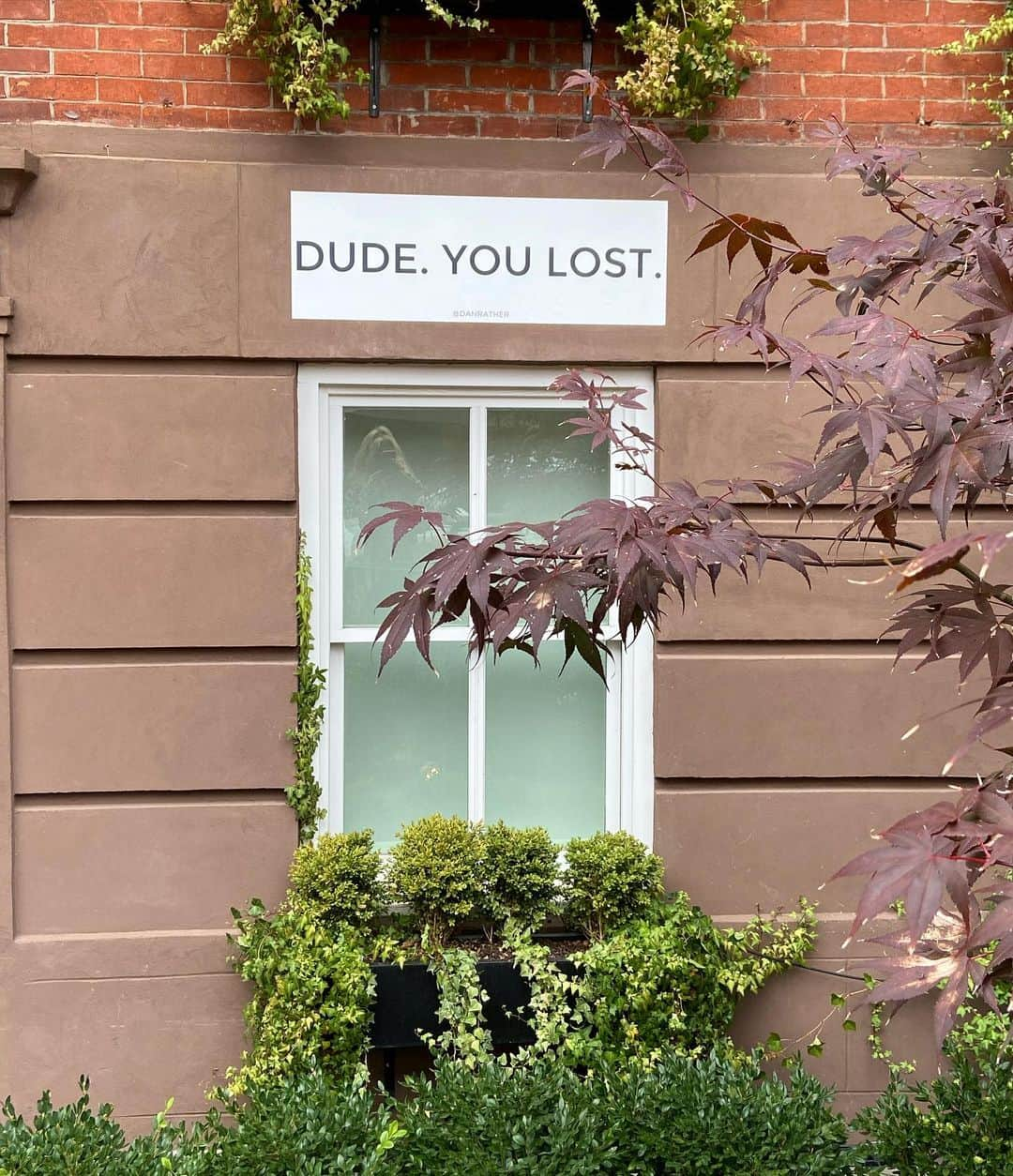 ナネットレポーさんのインスタグラム写真 - (ナネットレポーInstagram)「I love the West Village #dudeyoulost」11月22日 7時09分 - nanettelepore