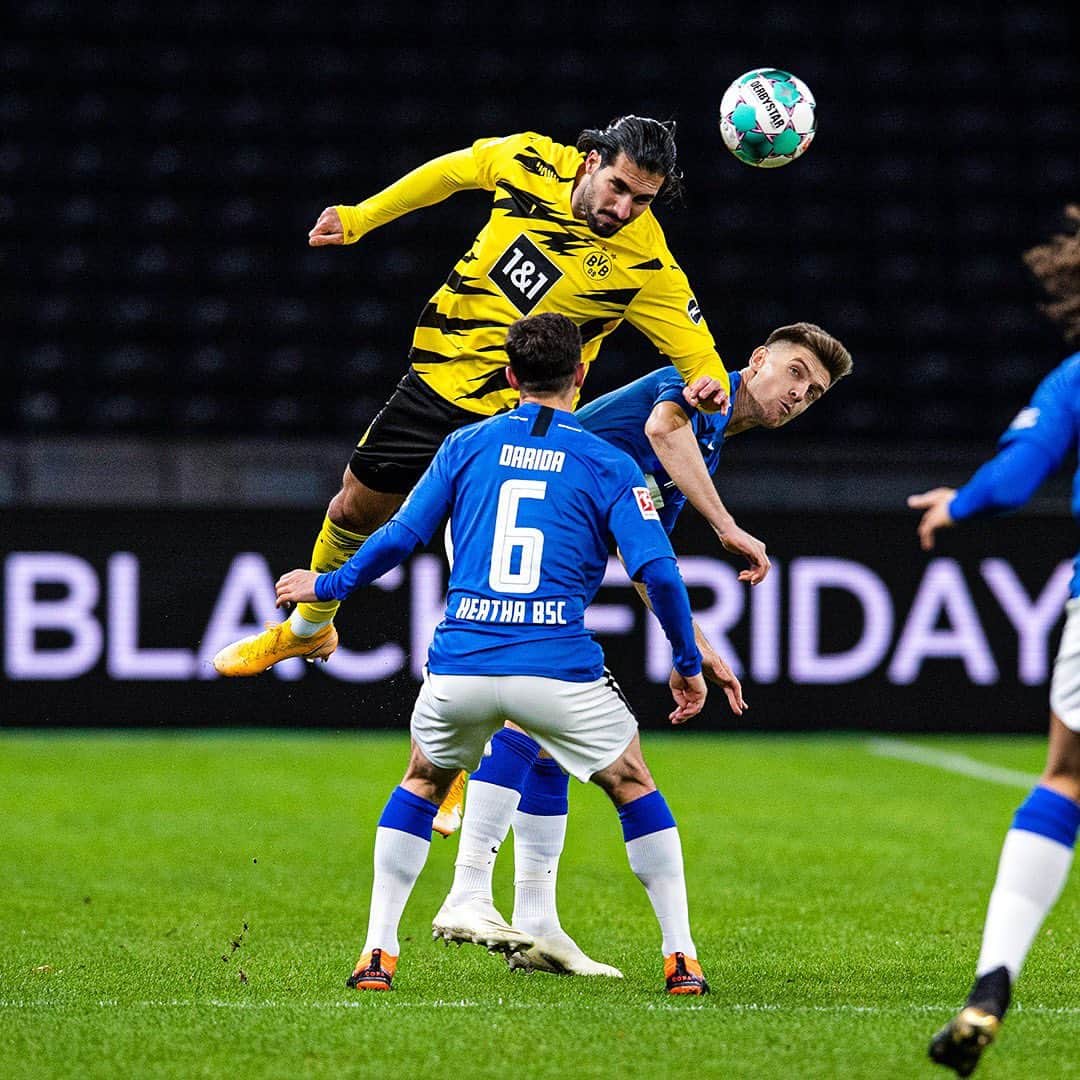 エムレ・カンのインスタグラム：「Happy to be back 💛⚽! Great fighting spirit after a difficult 1st half. Congrats on the 4 goals @erling.haaland 👏 You definitely owe me one now」