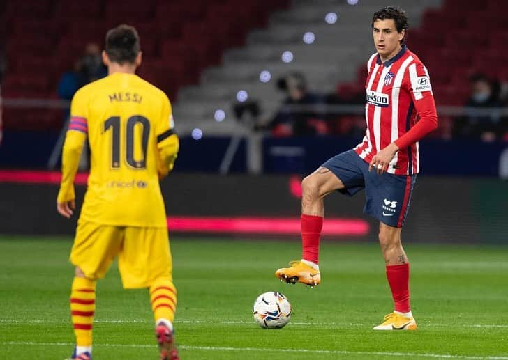 ホセ・マリア・ヒメネスさんのインスタグラム写真 - (ホセ・マリア・ヒメネスInstagram)「Excelente banda 💪💪💪 Atleti 1-0 Barça. +3 🤙」11月22日 7時19分 - josemariagimenez