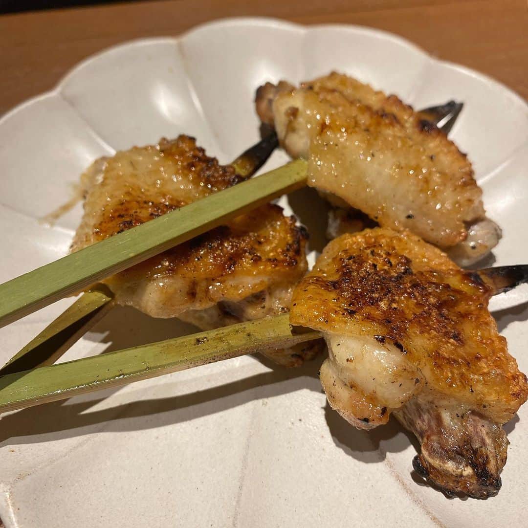 北出彩さんのインスタグラム写真 - (北出彩Instagram)「深夜に焼き鳥を食べるなどしたと 供述しており...  . . . 念願のうさぎの焼き鳥 さん！ 個人的にサラダにかかってたコーンドレッシングがとても好きでした🌽 最高....☻ #うさぎの焼き鳥 #sapporo #susukino #すすきのグルメ #すすきの居酒屋 #やきとり #ダイエットはどうした」11月22日 8時41分 - ktdsai