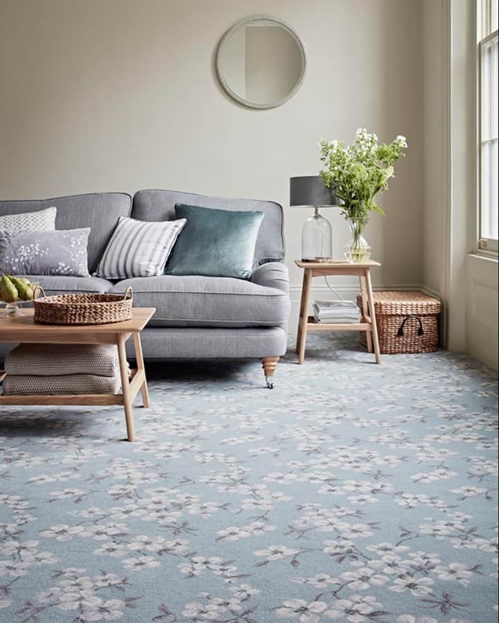 ローラアシュレイのインスタグラム：「A beautifully crafted carpet makes a welcoming impression to any home. ⁣ ⁣ Discover the Laura Ashley Collection available at Brintons Carpets, as shortlisted in the B&LLA Awards for the Best Brand Licensed Home Décor Range.」