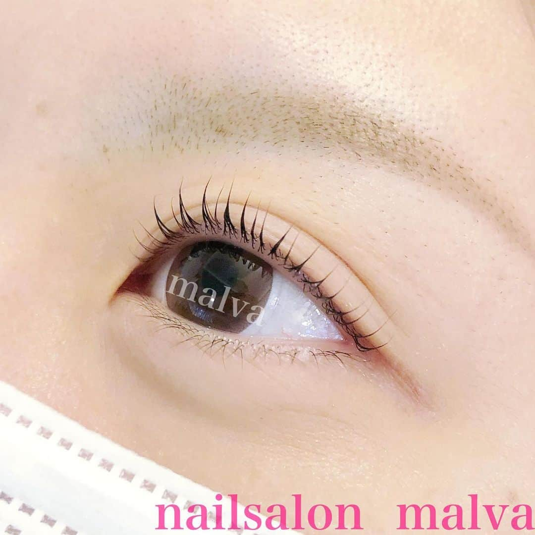 nailsalon malva（ネイルサロンマルヴァ）のインスタグラム