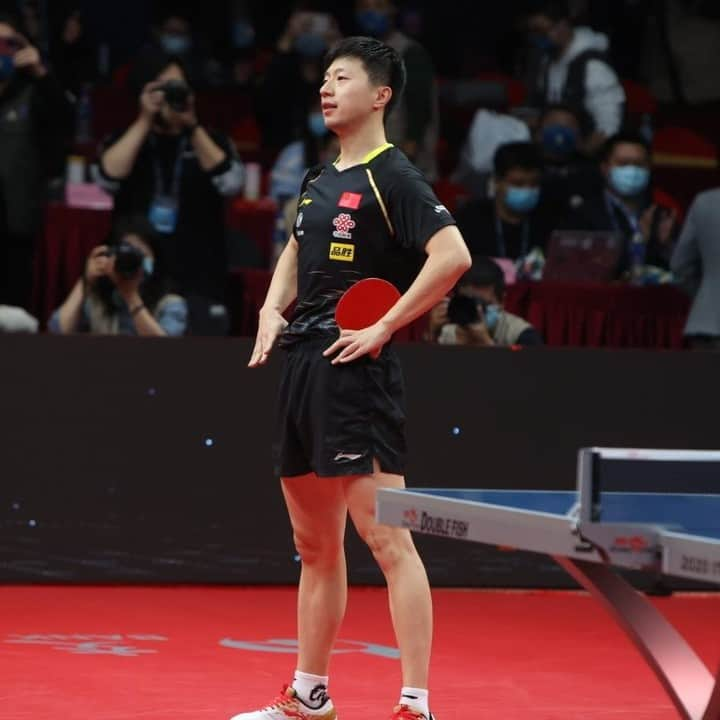 ITTF Worldさんのインスタグラム写真 - (ITTF WorldInstagram)「Who else, but Ma Long?! 🐉🏓  #ITTFfinals #RESTART」11月22日 19時00分 - wtt