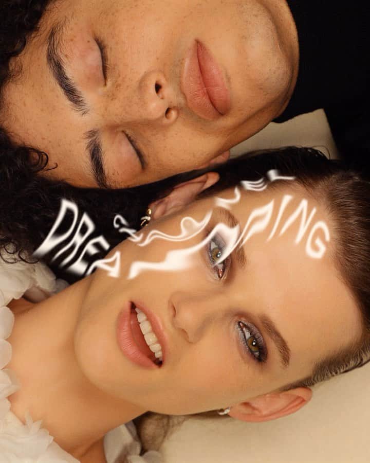 のインスタグラム：「I dreamt about you last night.   @giedre.dukauskaite and @cristiano.palmerini wear a selection of watches and fine jewelry for the holiday season.   #CHANELDreaming #CHANELFineJewelry #CHANELWatches #COCOCRUSH #PlumeDeCHANEL #J12 #CHANELBoyFriend  Discover the selection. Link in bio.」