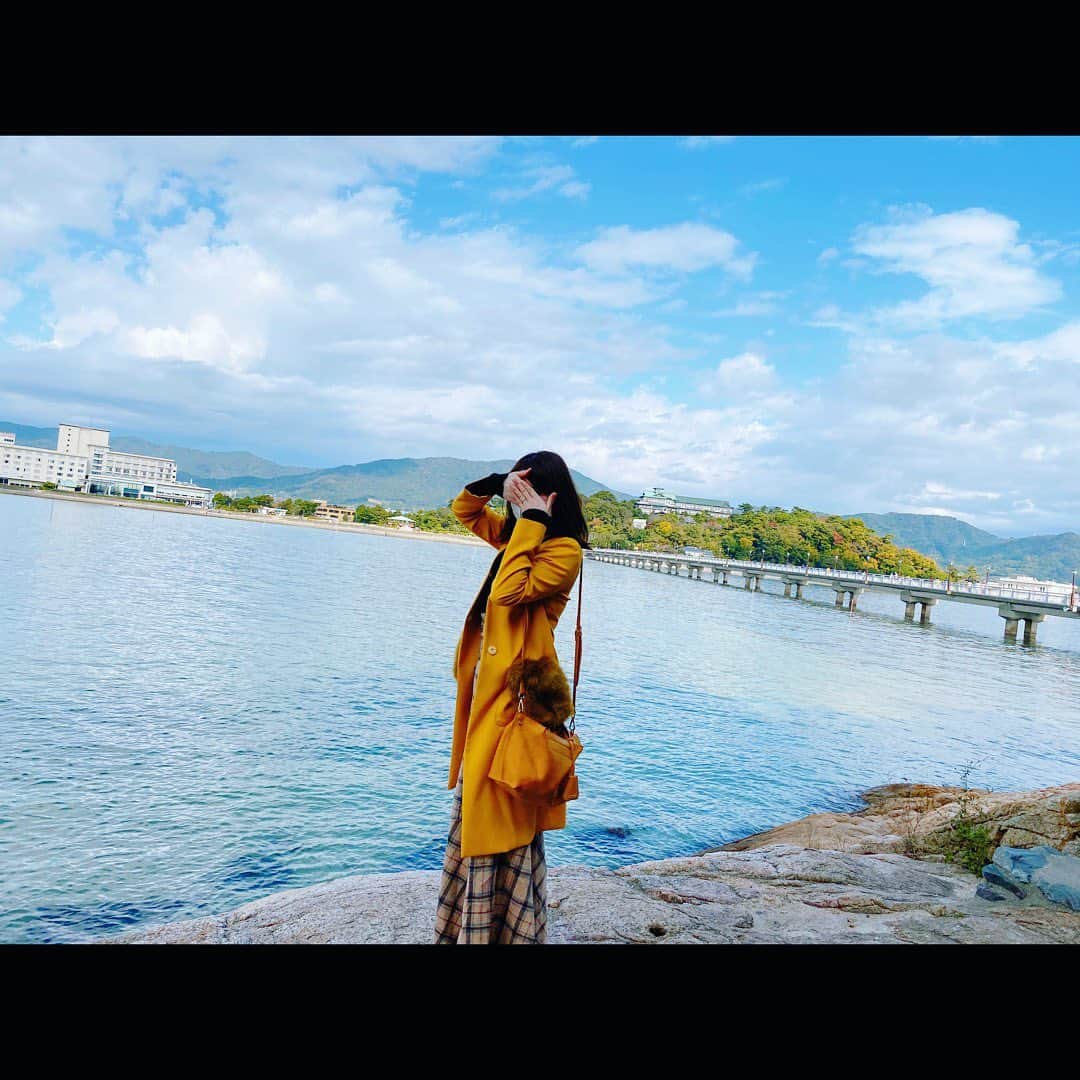 上坂嵩さんのインスタグラム写真 - (上坂嵩Instagram)「ある日の休日。 妻と竹島を散策。 . 快晴の空と海と山。 気持ちが良いですね。 . . みなさまも、身体と心の健康を。 . . #メーテレ #上坂嵩」11月22日 19時25分 - takashi_uesaka_nbn