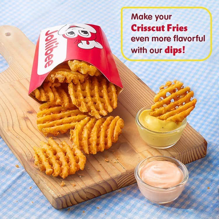 リザ・ソベラーノさんのインスタグラム写真 - (リザ・ソベラーノInstagram)「Now even more excited to come back home and try the new @jollibee Crisscut Fries cause of the new dips! Both honey mustard and thousand island sound perfect with them. ❤️ Anyone here has tried the dips? #JollibeeCrisscutFries」11月22日 10時58分 - lizasoberano