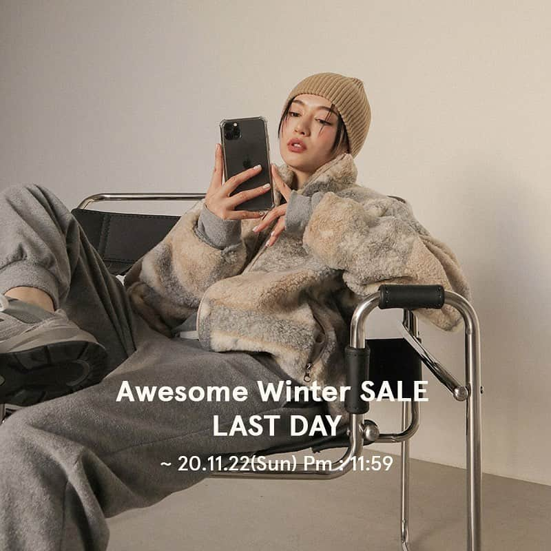 Official STYLENANDAさんのインスタグラム写真 - (Official STYLENANDAInstagram)「Awesome-Winter SALE  스타일난다 어썸윈터세일 마지막날! - STYLENANDA / 3CE / KKXX UP TO 70%~30% SALE💕 m.stylenanda.com」11月22日 13時12分 - houseof3ce