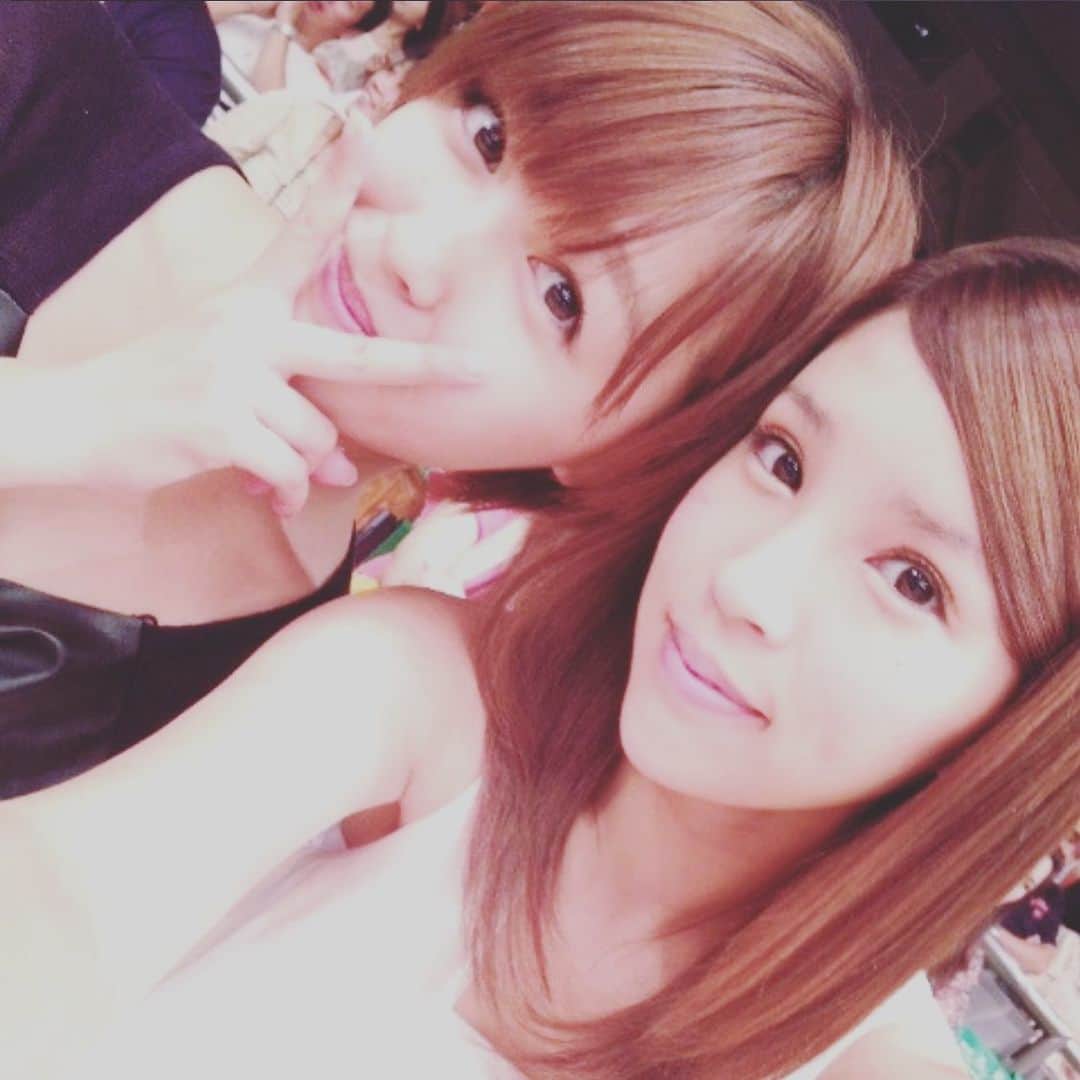坂口杏里のインスタグラム：「カテリーナビル 5F 　BARワンチャンス  杏里がお金使ってたとき、  結局お金としかおもってなかったんだね  っていったら、  そうだね  って。笑 ワンチャンスでお金使ってる人、  結局おかねとしてしかみられてません」