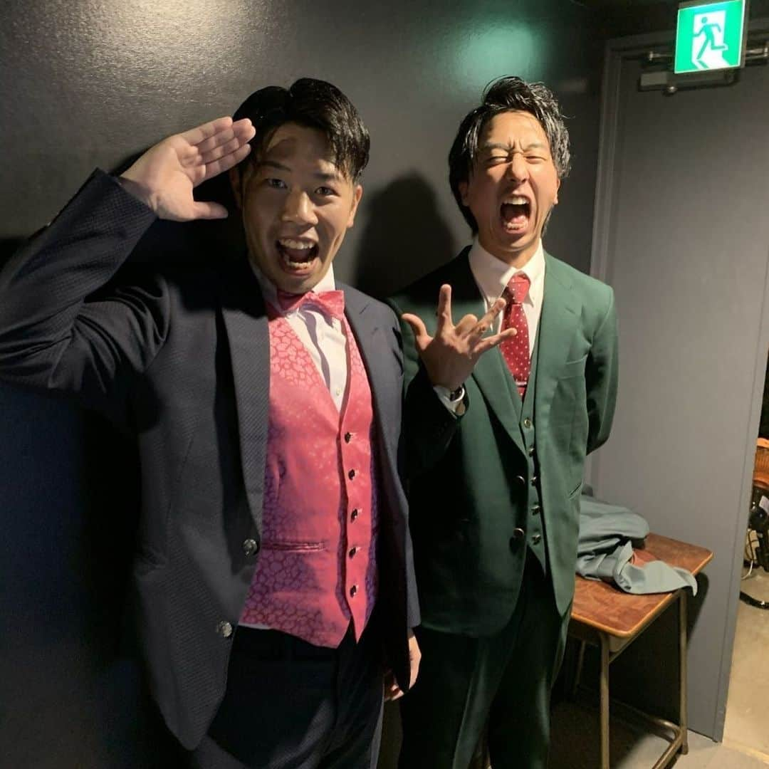 ヨシモト∞ホールさんのインスタグラム写真 - (ヨシモト∞ホールInstagram)「11/19『夕方5時のネタライブ〜ゴジネタ〜』﻿ 新しいゴジネタキングが生まれました🎉﻿ ﻿ ディカプリオです！！👏🏻✨﻿ ﻿ しかし、ディカプリオは解散ということで﻿ 笑ってムゲンダイへの出演は無しとなります😭﻿ ﻿ これまで応援ありがとうございました🙇🏻‍♂️﻿ ﻿ 解散しても別で活動するそうです！﻿ これからも応援よろしくお願い致します😚﻿ ﻿ #ヨシモト無限大ホール﻿ #無限大ホール﻿ #mugendaihall ﻿ #ヨシモト無限大ドーム﻿ #無限大ドーム﻿ #mugendaidome﻿ #ゴジネタ﻿ #夕方5時﻿ #ゴジネタキング﻿ #ディカプリオ﻿ #電氣ブラン﻿ #解散﻿ #ありがとうございました﻿ #吉本﻿ #吉本興業 ﻿ #芸人﻿ #若手芸人﻿ #お笑い﻿ #お笑いライブ﻿ #渋谷」11月22日 13時41分 - mugendaihall