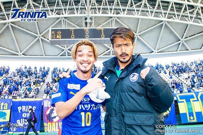 伊佐耕平さんのインスタグラム写真 - (伊佐耕平Instagram)「最高の勝利!  1枚目　真剣な顔 2枚目　超真剣な顔 3枚目　100万ドルの笑顔  ＃人生は常に今から ＃感謝」11月22日 13時42分 - isakoooooo