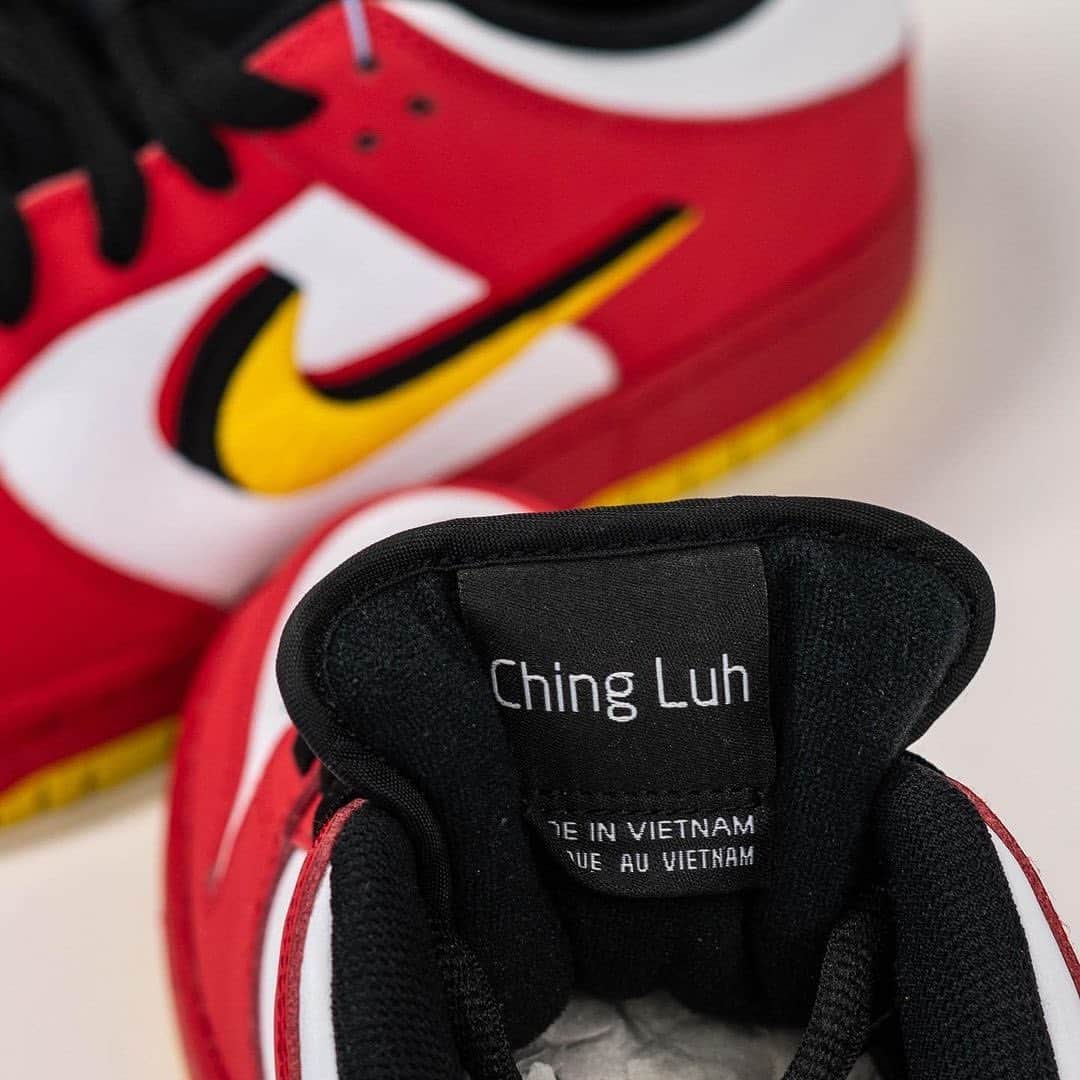 HYPEBEASTさんのインスタグラム写真 - (HYPEBEASTInstagram)「@hypebeastkicks: @nikesb salutes to Ching Luh, one of the world’s largest footwear manufacturing outfits, with a new SB Dunk Low “Vietnam.” Ching Luh and @nike have been partners since 1995, so the “collaborative” sneaker serves as both a celebration of the manufacturer itself and a nod to Vietnam, where most of the two entities’ business takes place. Drawing from the Vietnamese flag, the shoe’s leather and nubuck upper is dressed in red and white, then accented by a triple-stacked yellow, black and red Swoosh, a yellow star, and several graphics that nod to the quarter-century long working relationship between the two. It’s expected to hit retailers later this holiday season.⁠⠀ Photo: @solebyjc」11月22日 14時12分 - hypebeast