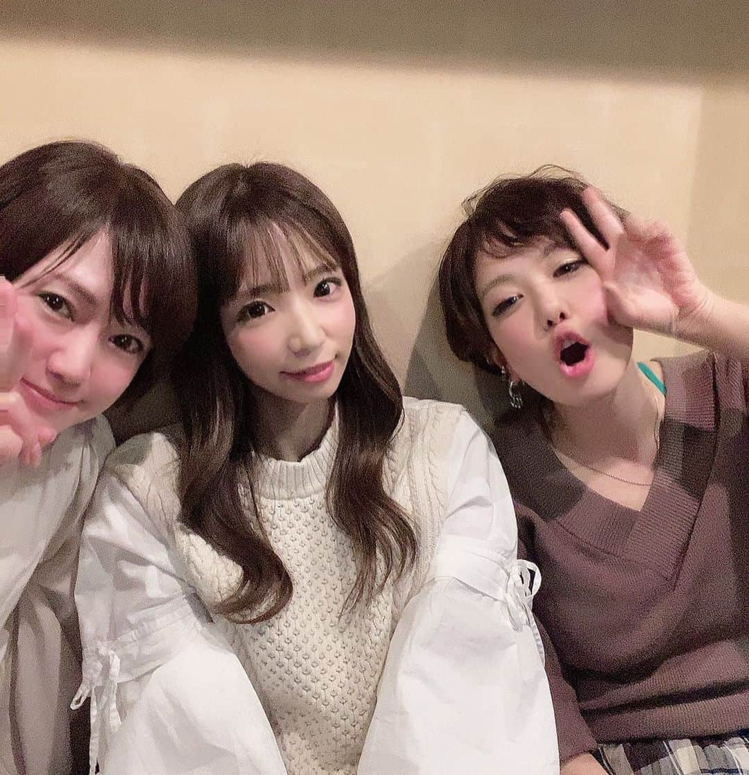 石田亜沙己のインスタグラム：「今日はリーグ戦第2節。 このプラスをのばして昇級できるように一打一打を大切に。 写真は収録終わりにみんなでご飯行ったときの(*˘︶˘*).｡.:*♡  #麻雀女子」