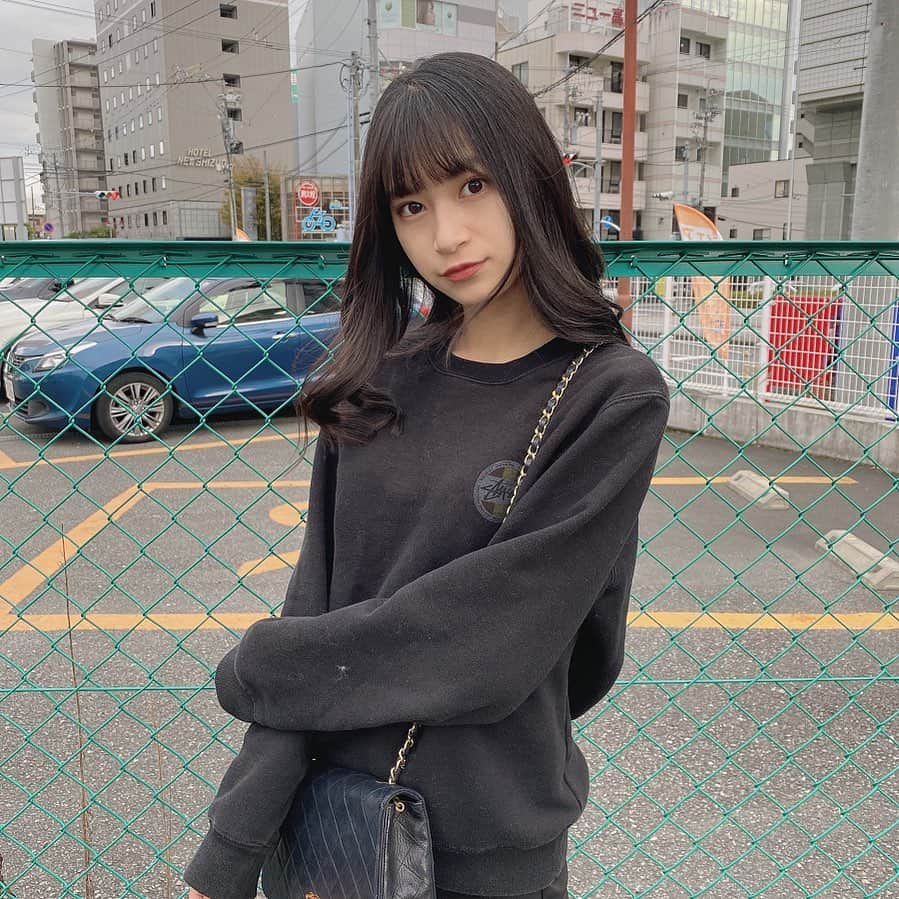 杉山緋那のインスタグラム：「ママの誕プレ買いに行った〜₍ᐢ.ˬ.ᐢ₎ 喜んでくれるといいな！」