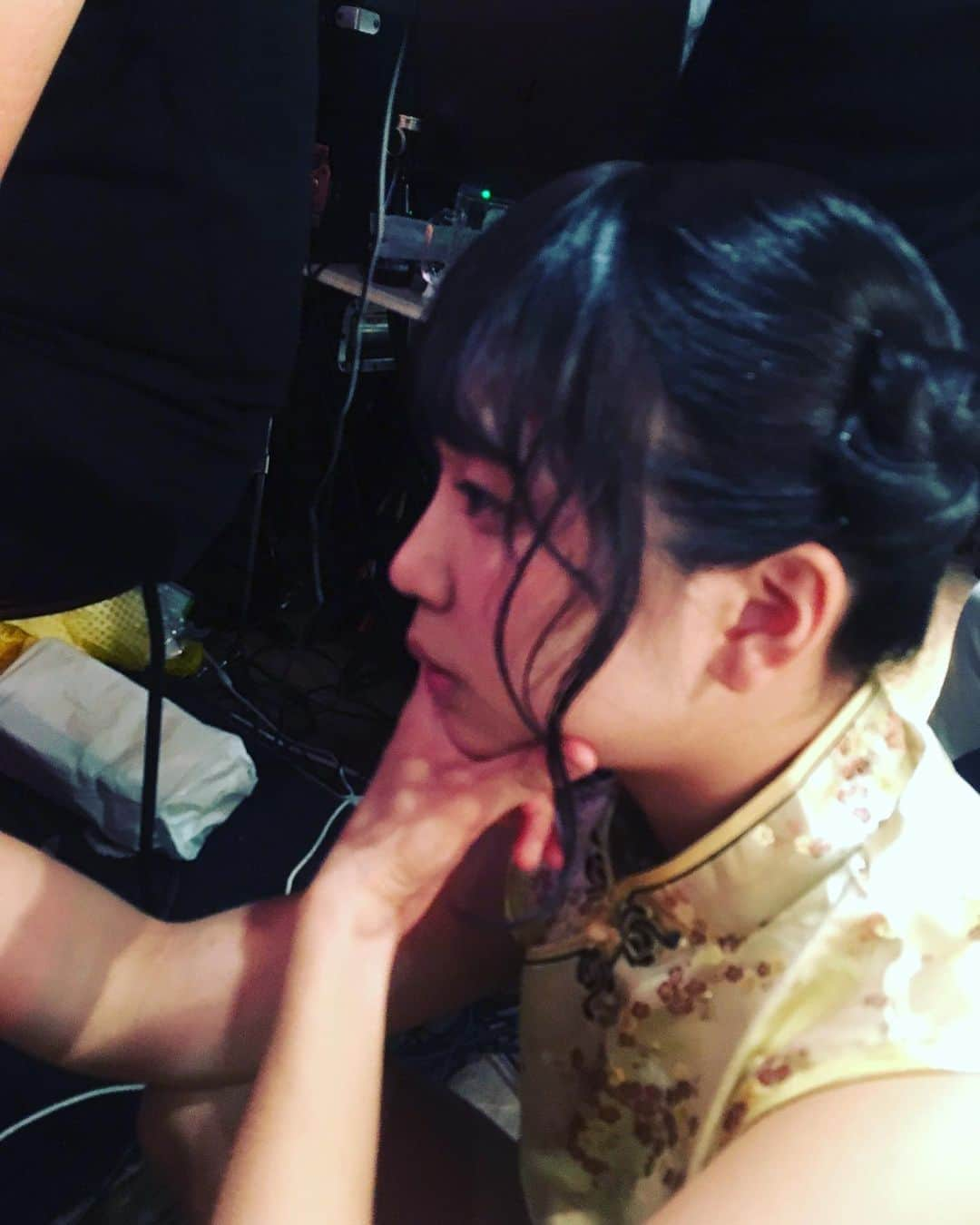 高杉麻里さんのインスタグラム写真 - (高杉麻里Instagram)「寝坊してしまった、、、、、、、🥺  15時~なのに15時に起床😧  無事お店到着して、ラストまで仕事します🥺🥺  新宿で暇してる人飲みましょう👀」11月22日 17時49分 - leala.mari20.622