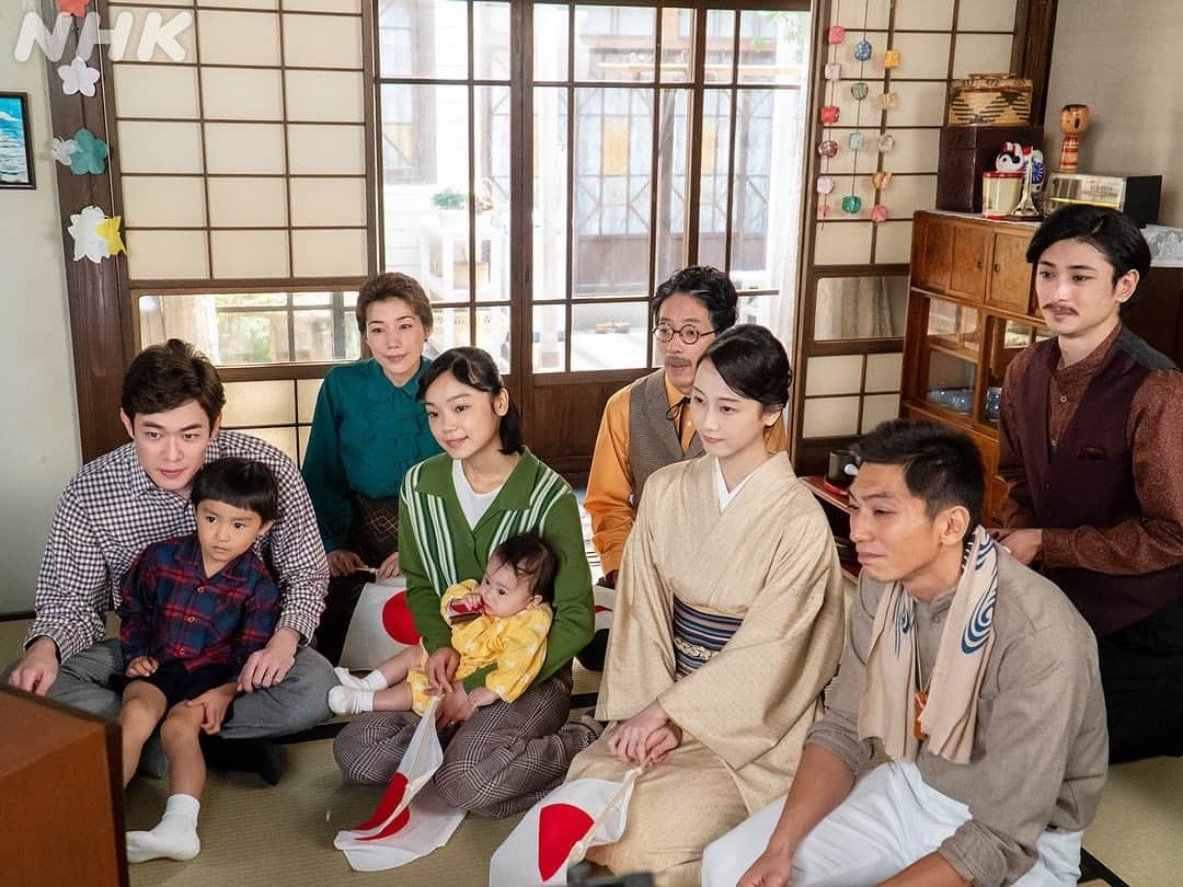 NHK 連続テレビ小説「エール」さんのインスタグラム写真 - (NHK 連続テレビ小説「エール」Instagram)「＜最終週＞「エール」📣  #朝ドラエール #窪田正孝 #二階堂ふみ #中村蒼 #山崎育三郎 #北村有起哉 #松井玲奈 #森七菜 #古川琴音 #野田洋次郎 #古川雄大 #奥野瑛太 #仲里依紗 #野間口徹 #宮沢氷魚 #川島潤哉 #今野浩喜 #松本大輝」11月22日 18時09分 - nhk_yell