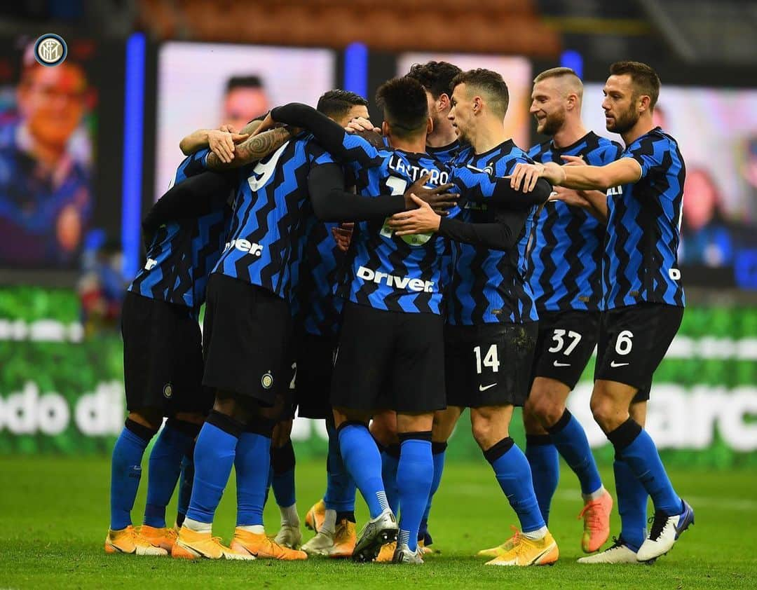 マッテオ・ダルミアンのインスタグラム：「+3 💪⚫️🔵 @Inter  #InterTorino #ForzaInter #SerieA」