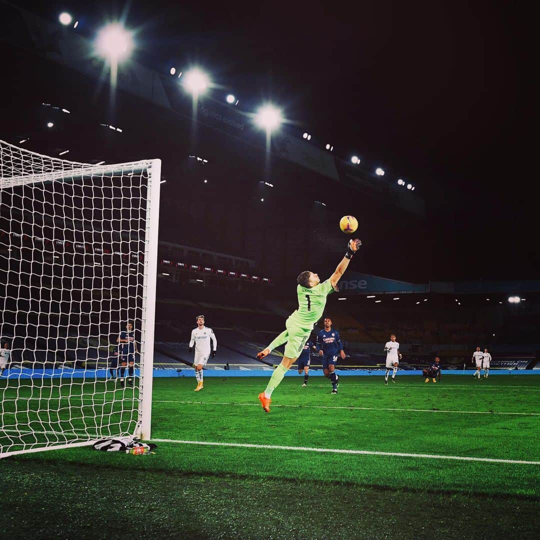 アーセナルFCさんのインスタグラム写真 - (アーセナルFCInstagram)「𝗕𝗜𝗚 game Bernd! 👏  #afc #arsenal #coyg #gunners #leno」11月23日 4時35分 - arsenal