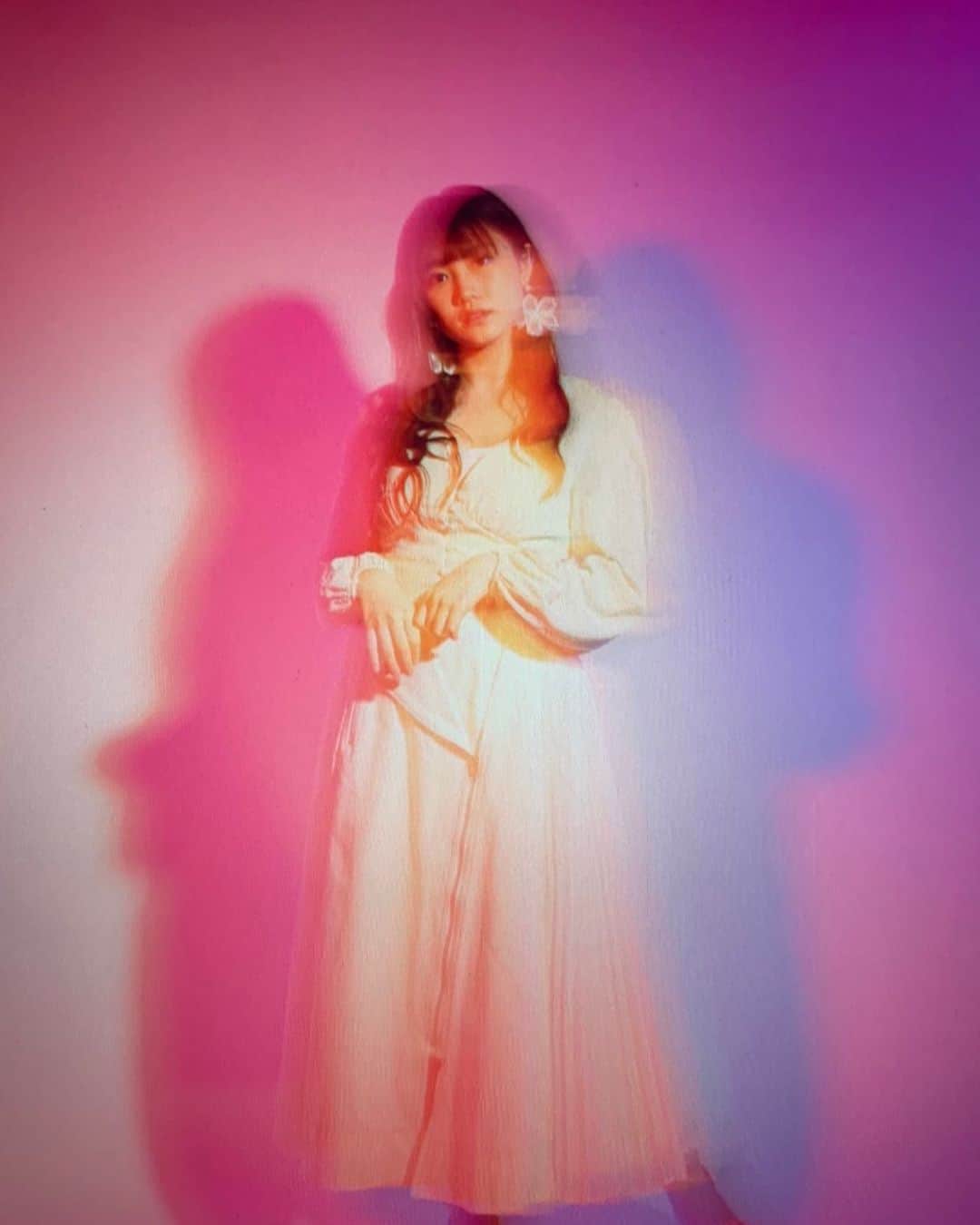 小野田紗栞のインスタグラム：「🌈 来年のカレンダー  おしゃれだからチェックしてみてね👍  #tsubaki_factory #つばきファクトリー#小野田紗栞#カレンダー#2021年#おしゃれ#アイドル#idol#follow#followｍe」